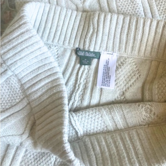 NWT Wild Fable Gray Cable Knit Sweater Pants Size Medium Flare Leg Lounge Pants - Picture 3 of 4